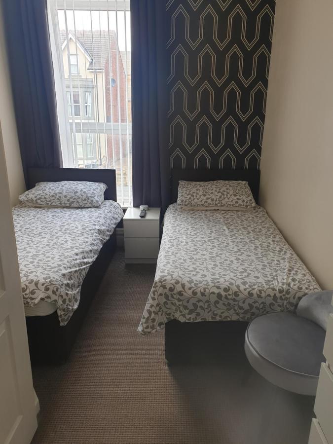 Langroyd Hotel Blackpool Esterno foto