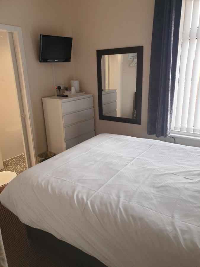 Langroyd Hotel Blackpool Esterno foto