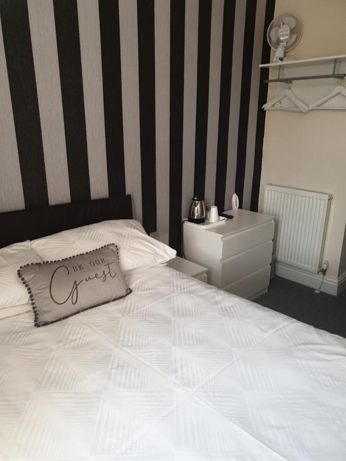 Langroyd Hotel Blackpool Esterno foto