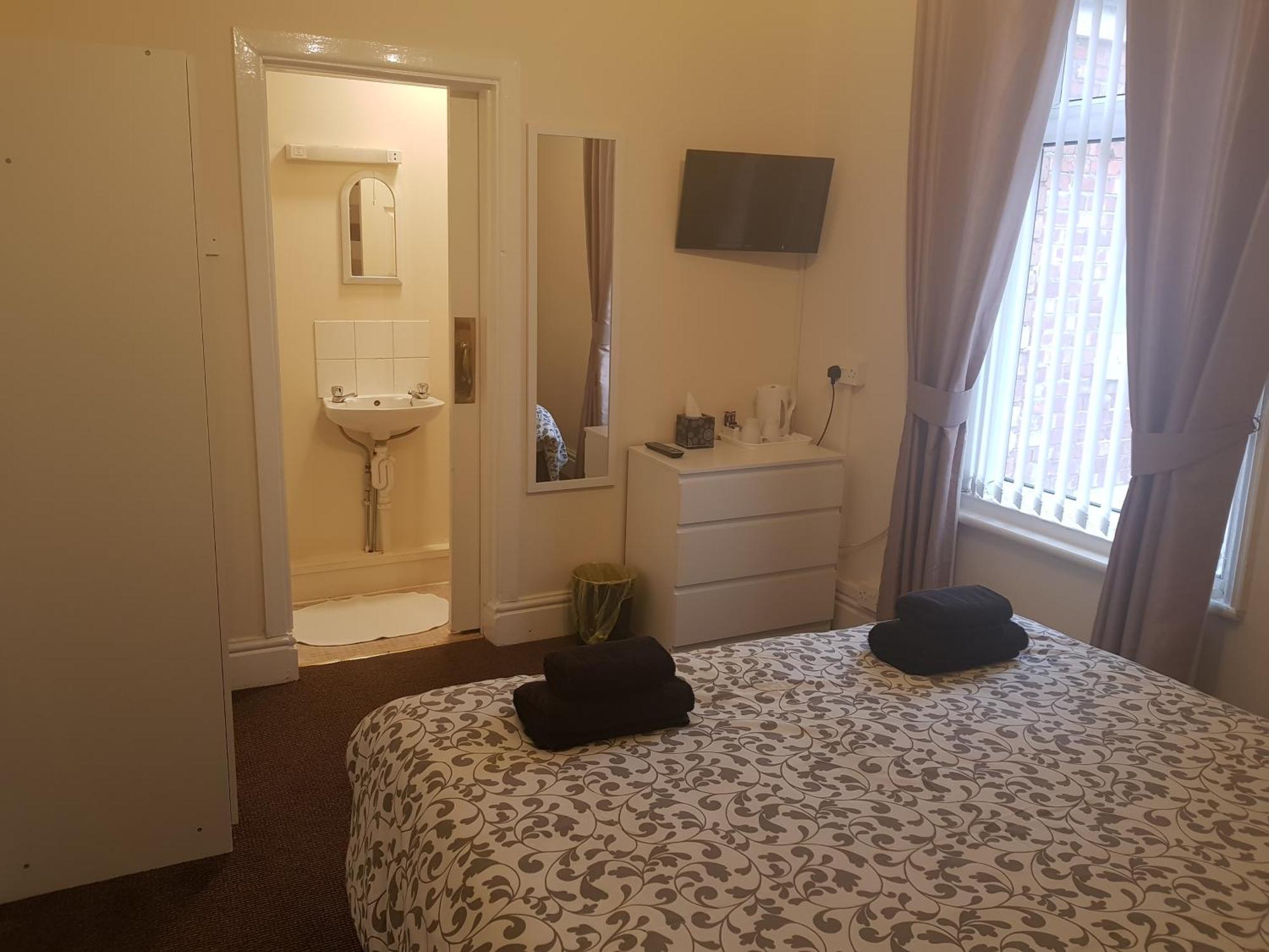 Langroyd Hotel Blackpool Esterno foto