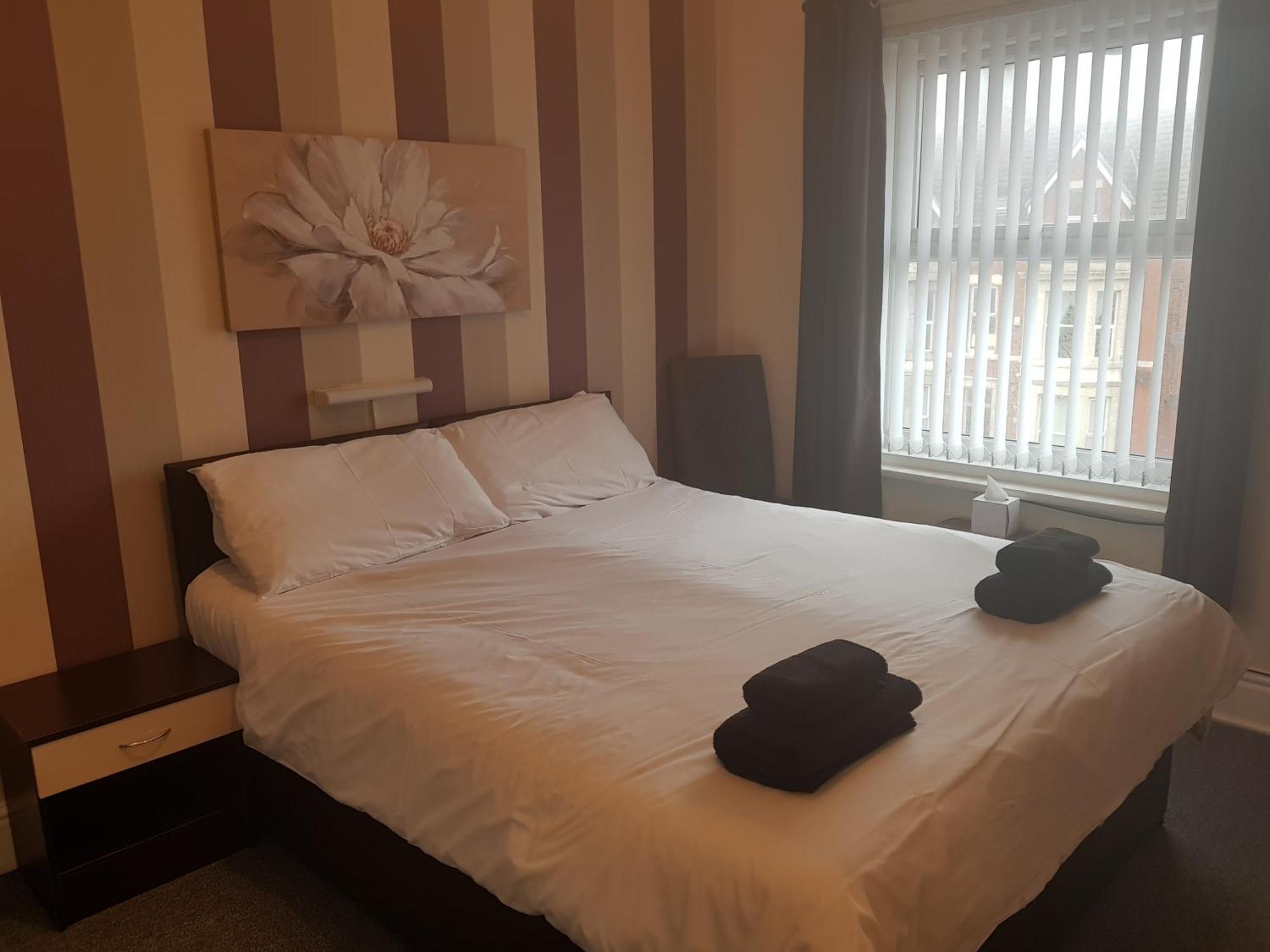 Langroyd Hotel Blackpool Esterno foto