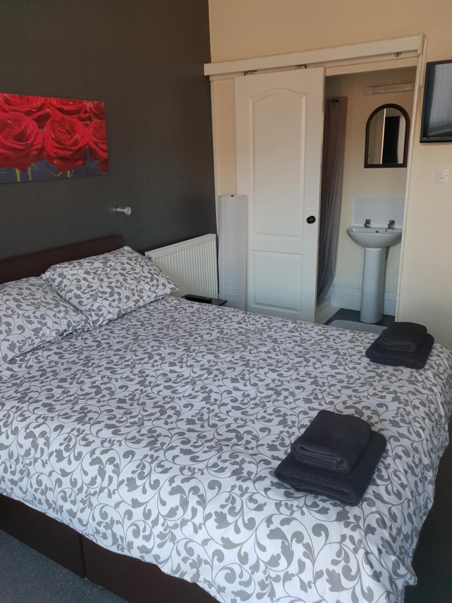 Langroyd Hotel Blackpool Esterno foto