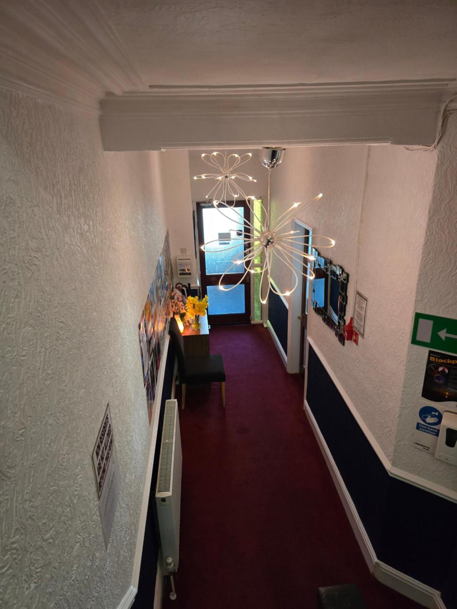 Langroyd Hotel Blackpool Esterno foto